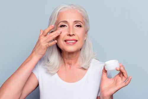 Дешеві аптечні засоби для краси